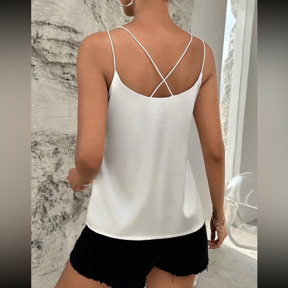 Luxe solid cami top - Picture 3 of 6